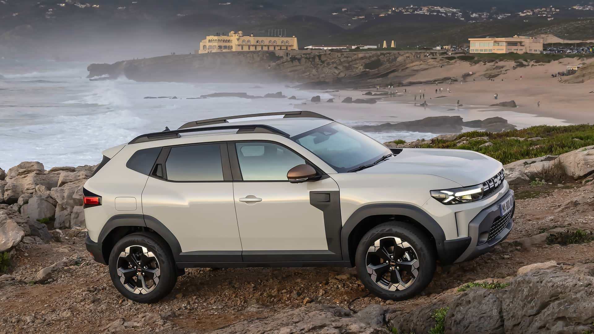 Рено дастер 2024 года фото Снимаю фонари, уплотнители, клею пленку - Renault Duster (2G), 1,5 л, 2020 года 