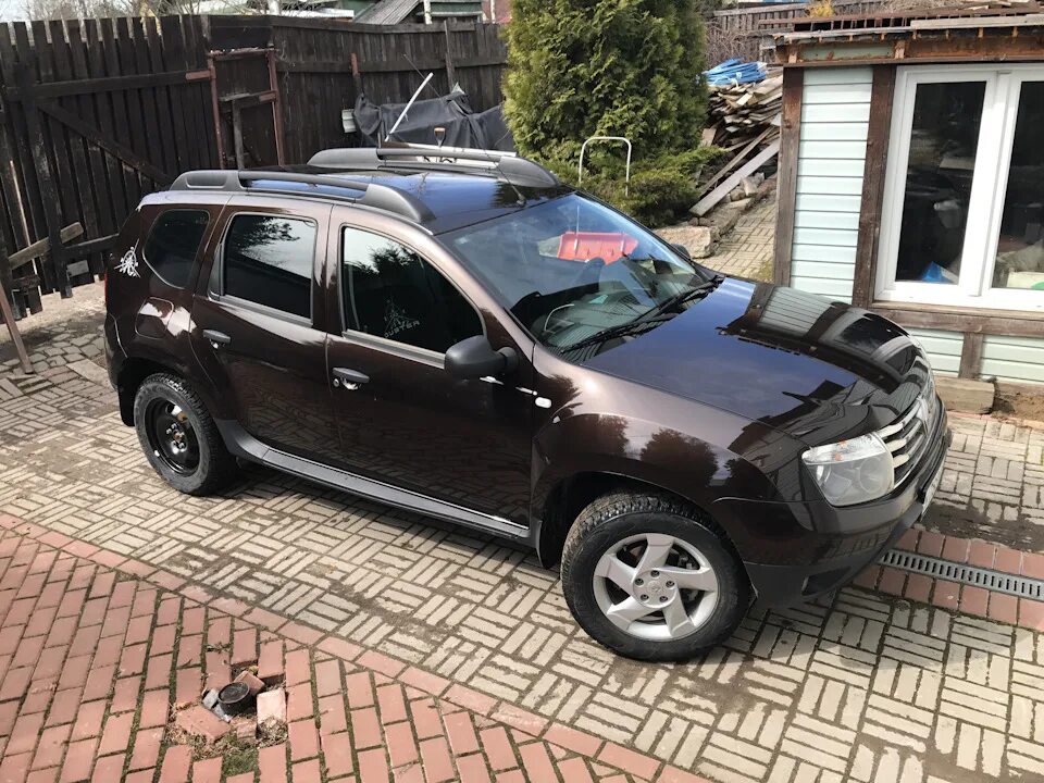 Рено дастер 4 4 фото Добавил фотки - Renault Duster (1G), 2 л, 2015 года мойка DRIVE2