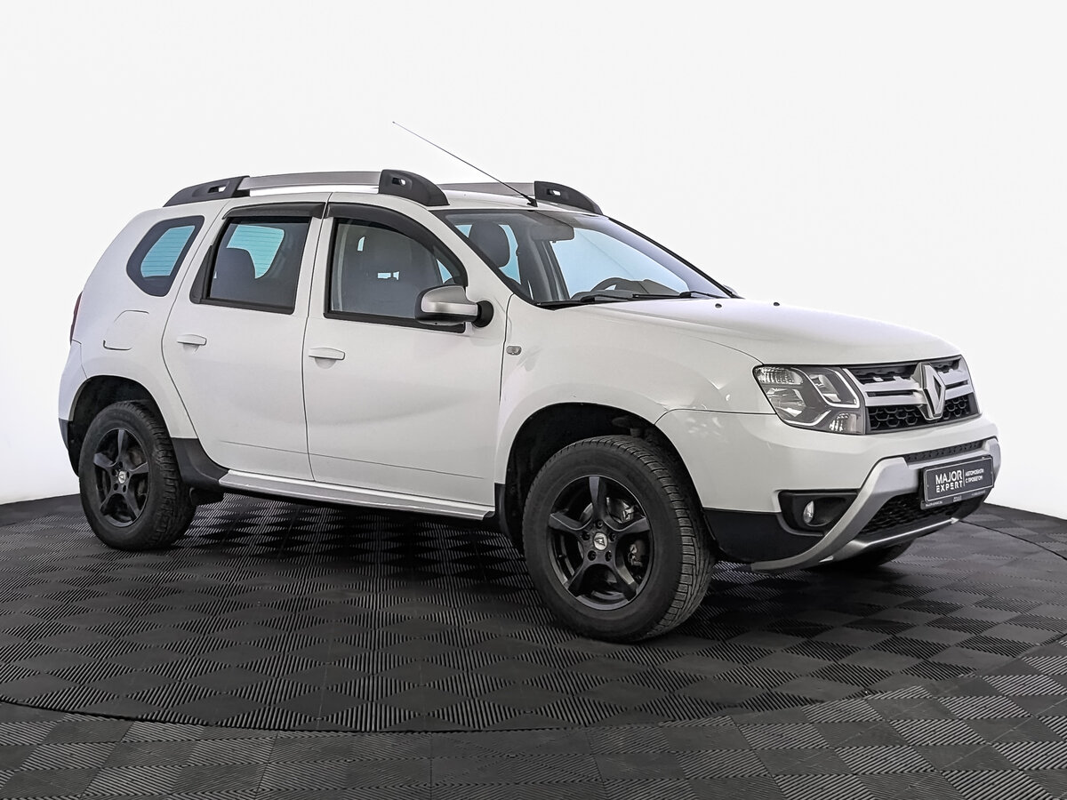 Рено дастер белый фото Купить б/у Renault Duster I Рестайлинг 2.0 AT (143 л.с.) 4WD бензин автомат в Мо