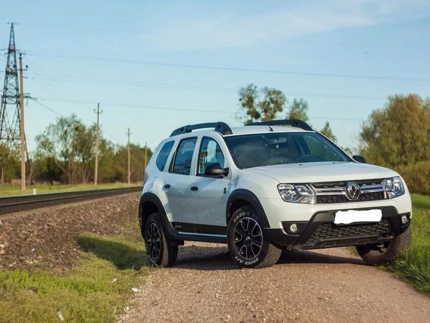 Рено дастер дакар фото Купить б/у Renault Duster I Рестайлинг 1.6 MT (114 л.с.) 4WD бензин механика в Р