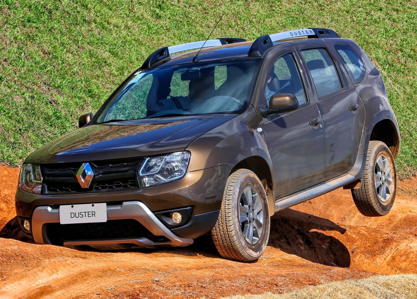 Рено дастер фото отзывы Renault марка duster