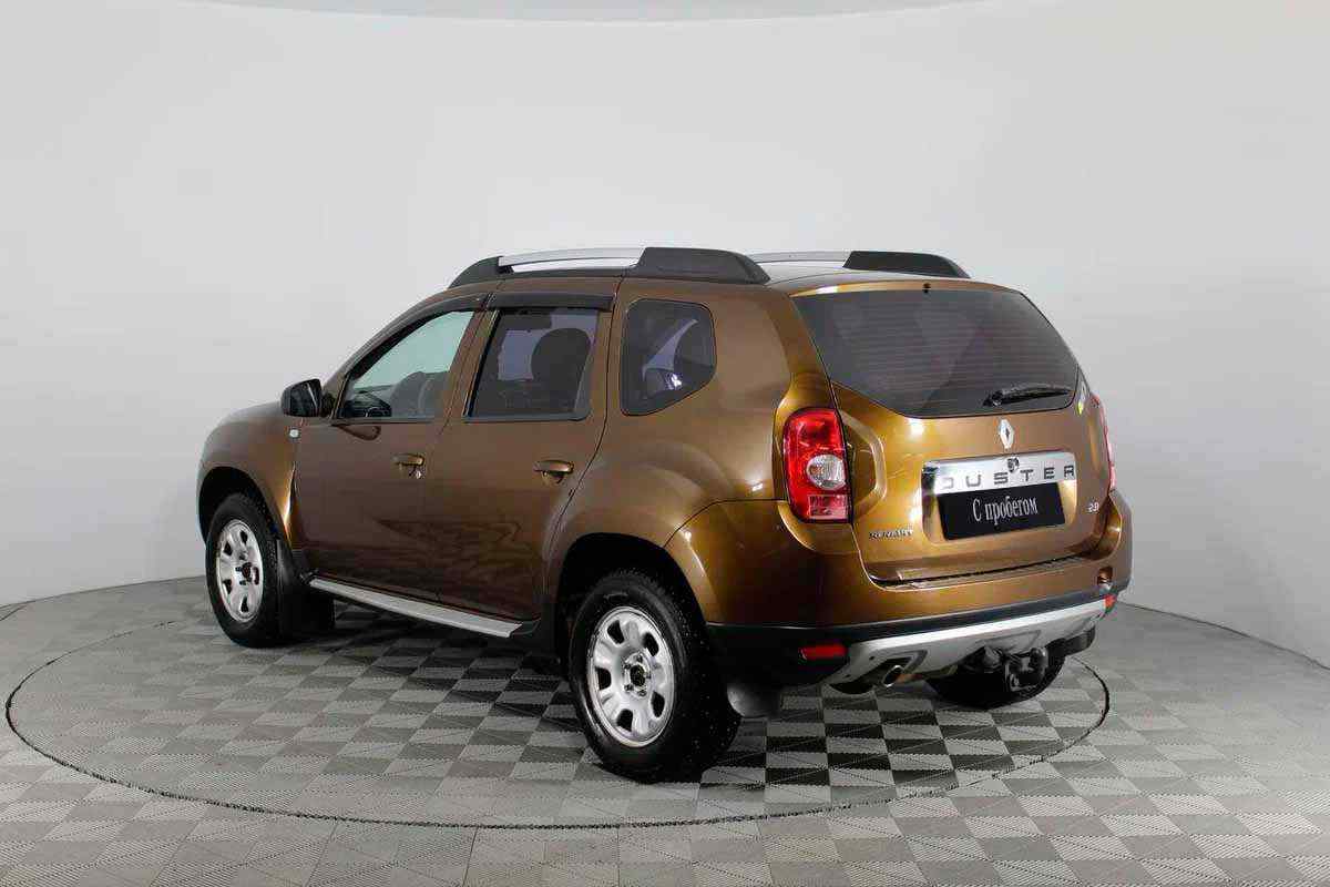 Рено дастер коричневый фото Renault Duster Коричневый 2013 с пробегом 101 774 км. в автоцентре Крост в Росто