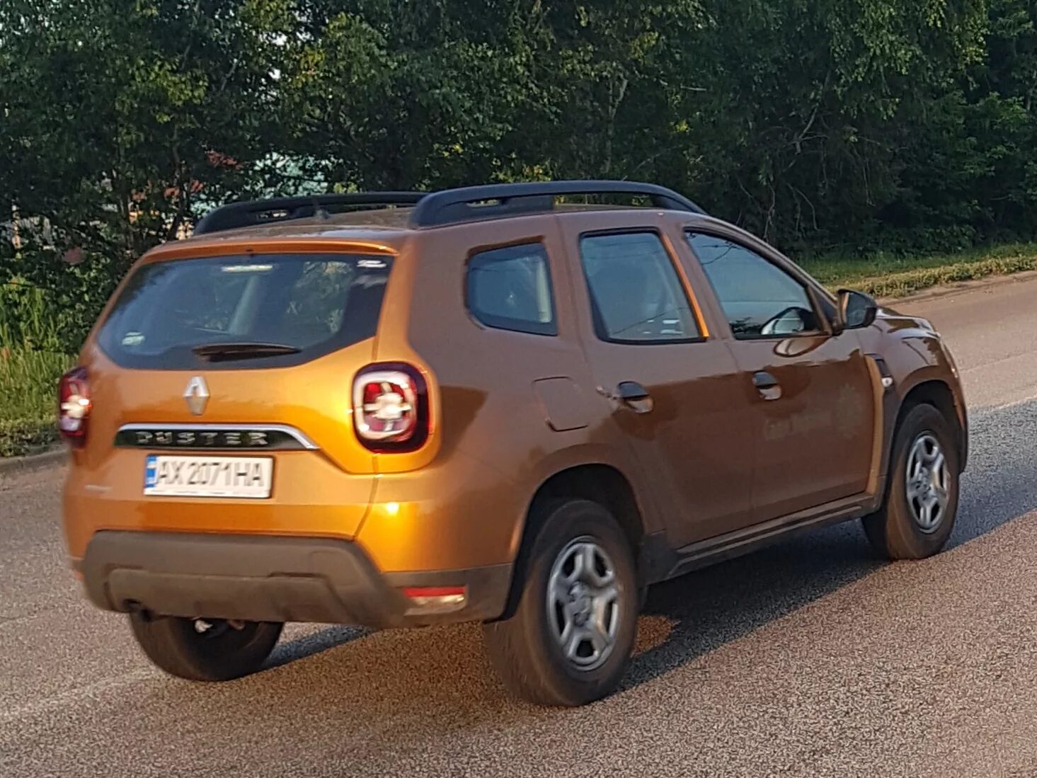 Рено дастер цвета фото "AX 2071 HA" фото Renault Duster. Украина