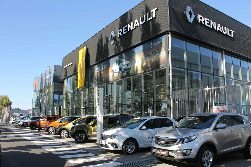 Рено дилер фото Renault Sokol Motors, official dealer, car dealership, Россия, Волгодонск, просп