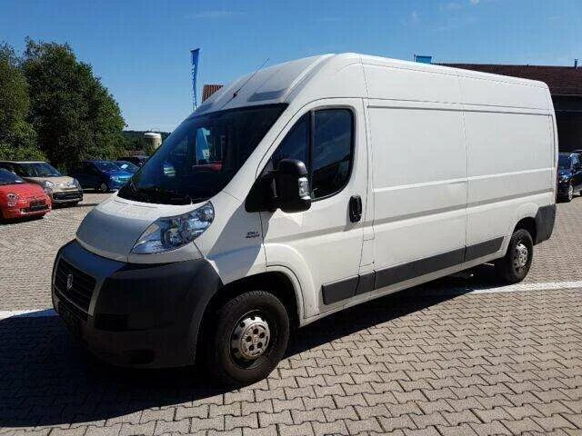 Рено дукато фото Fiat Ducato Van/Kleinbus in Weiß als Gebrauchtwagen in Hebertsfelden für € 7.735