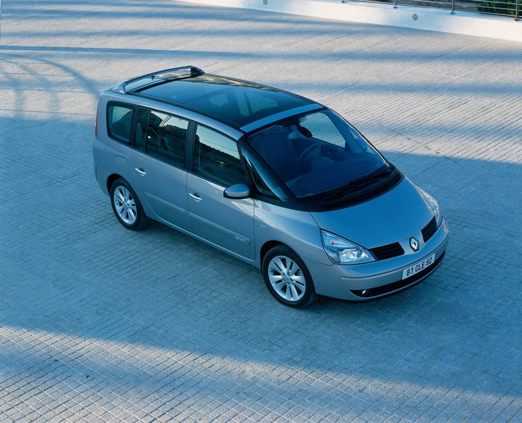 Рено эспас фото Renault Espace. World’s first production one-box minivan - AUTOBOOM.co.il