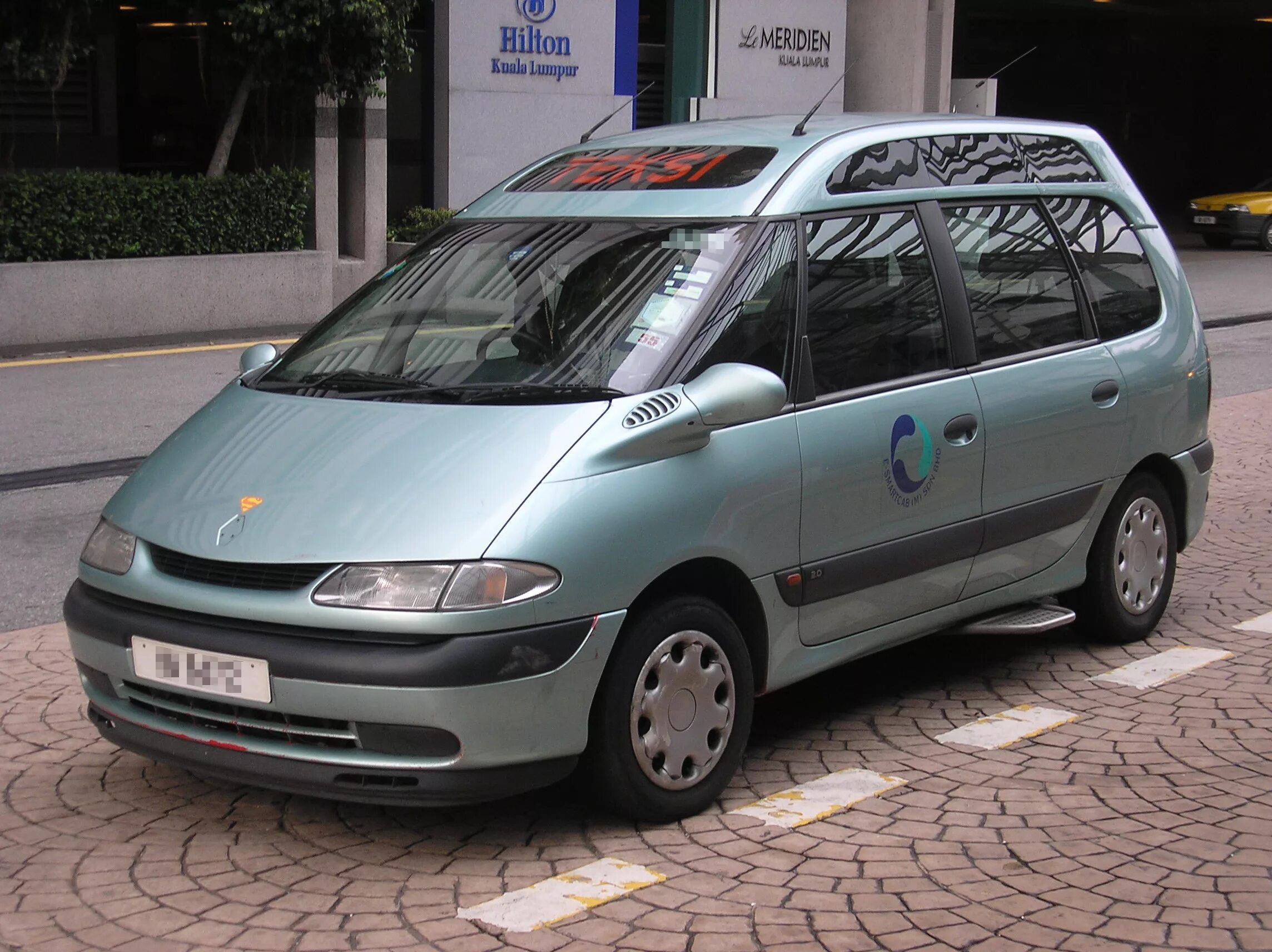 Рено эспейс 3 фото File:Enviro 2000 (Renault Espace III-based), Kuala Lumpur.jpg - Wikipedia