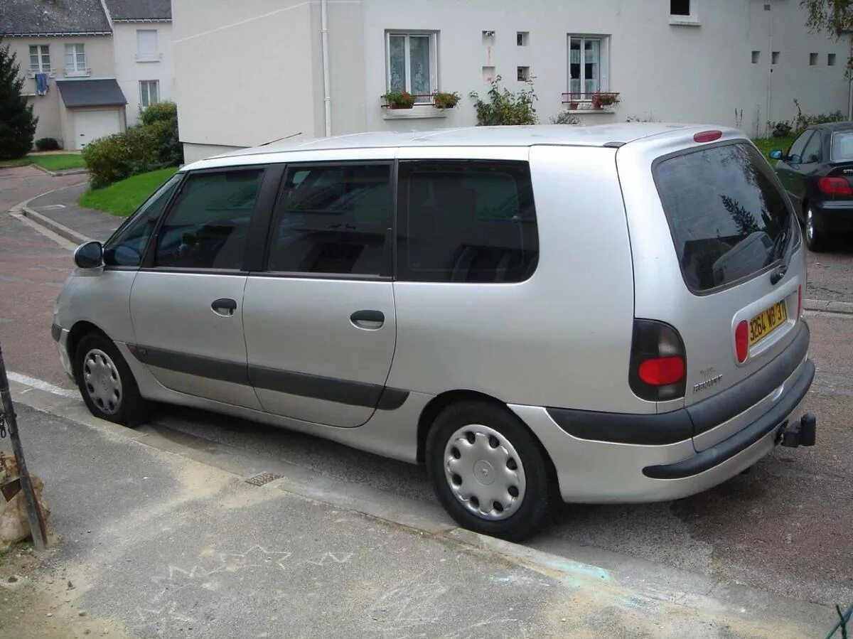 Рено эспейс 3 фото Каталог автомобилей Renault Espace Espace III Минивэн, Grand 3.0 AT (167 л.с.). 