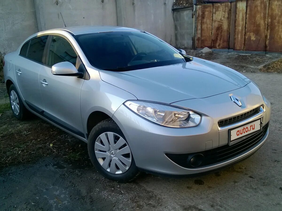 Рено флюенс 2011 фото Купить б/у Renault Fluence I 1.6 AT (110 л.с.) бензин автомат в Курске: серебрис