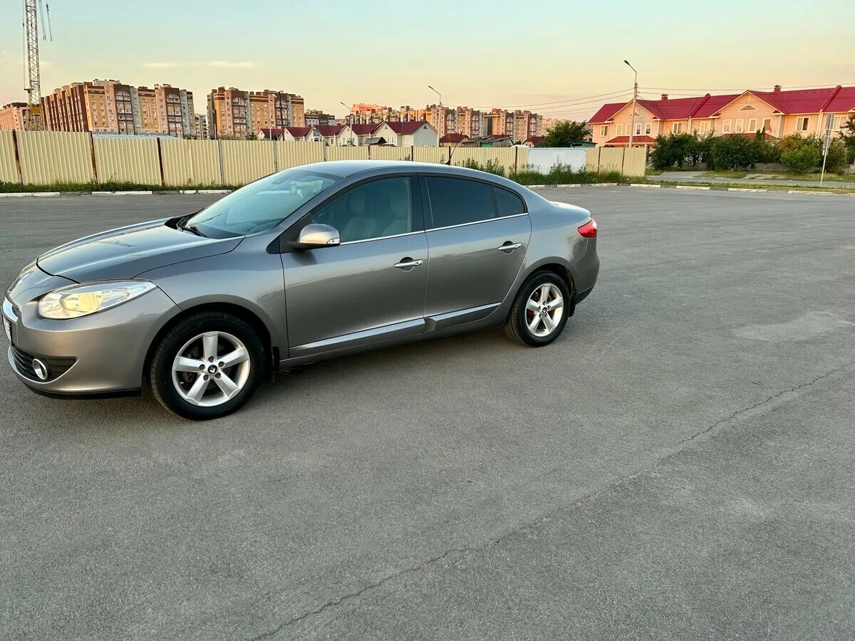 Рено флюенс 2011 фото Купить б/у Renault Fluence I 2.0 CVT (138 л.с.) бензин вариатор в Тамбове: серый