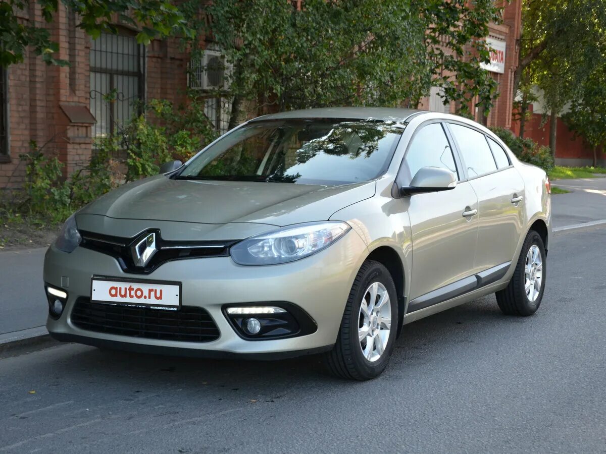 Рено флюенс 2013 фото Купить б/у Renault Fluence I Рестайлинг 1.6 MT (106 л.с.) бензин механика в Санк