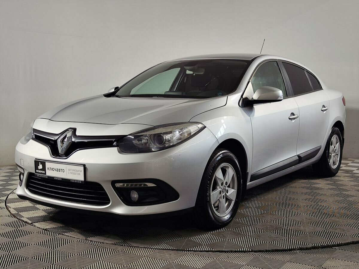 Рено флюенс 2013 год фото Купить б/у Renault Fluence I Рестайлинг 1.6 MT (106 л.с.) бензин механика в Санк