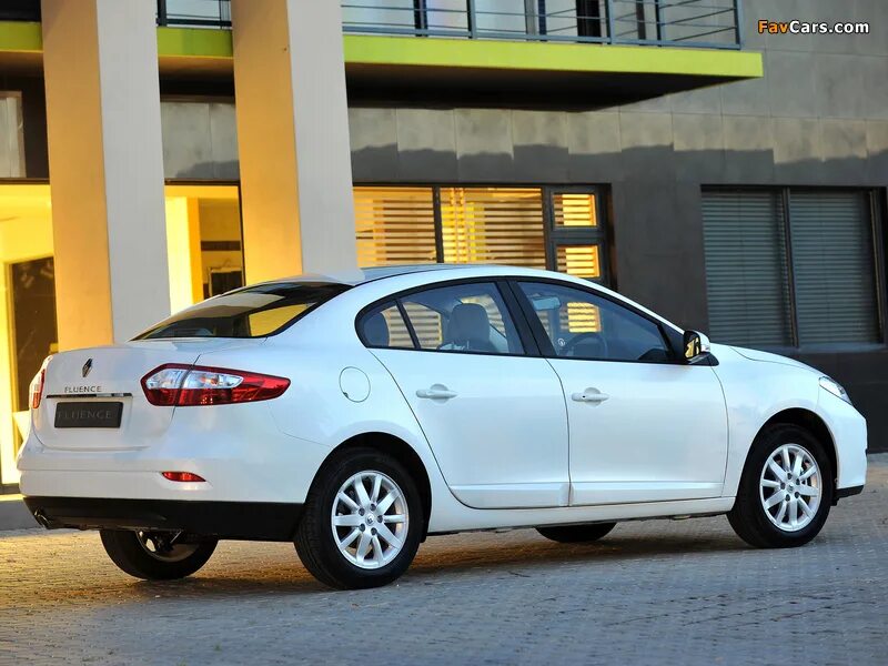 Рено флюенс 2014 фото Renault Fluence ZA-spec 2010 pictures (800x600)