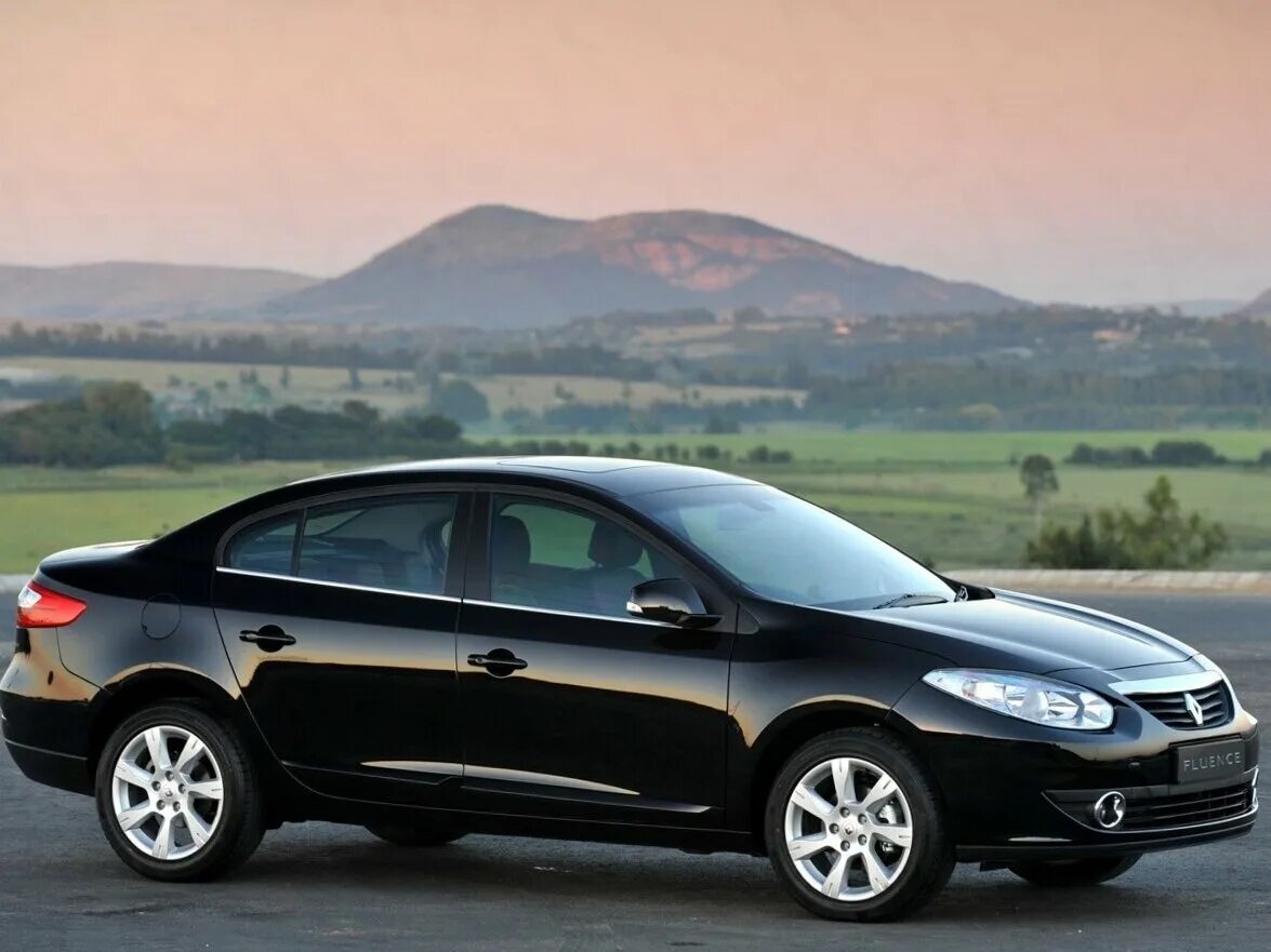 Рено флюенс 2014 фото Купить б/у Renault Fluence I 2.0 CVT (138 л.с.) бензин вариатор в Ставрополе: чё