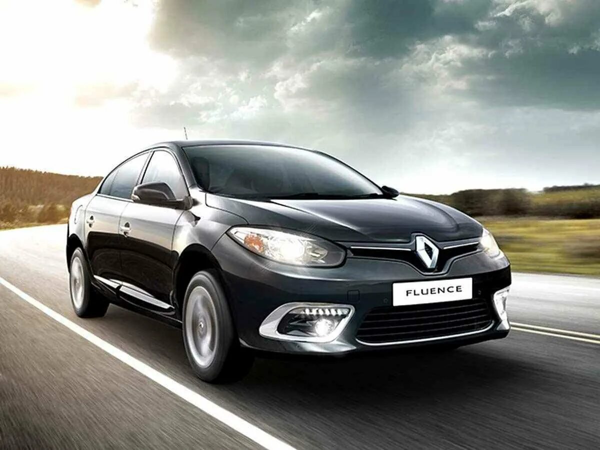 Рено флюенс фото Рено Флюинс - Отзыв владельца автомобиля Renault Fluence 2013 года ( I Рестайлин