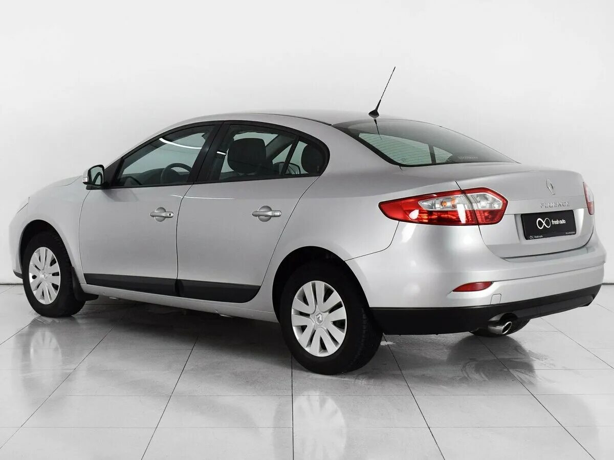 Рено фото 2011 Купить б/у Renault Fluence I 1.6 MT (106 л.с.) бензин механика в Ростове-на-Дону