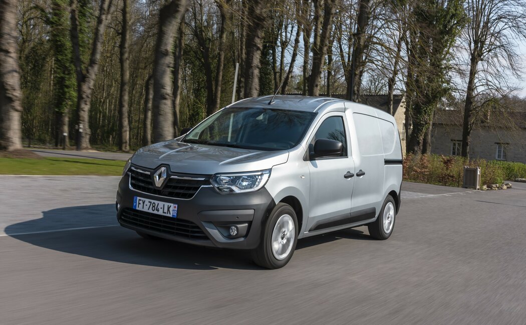 Рено фото цены характеристики Комплектации Renault Express (1.6 MT, 114 л.с.) 2 поколение (2021 - н.в.), Фурго