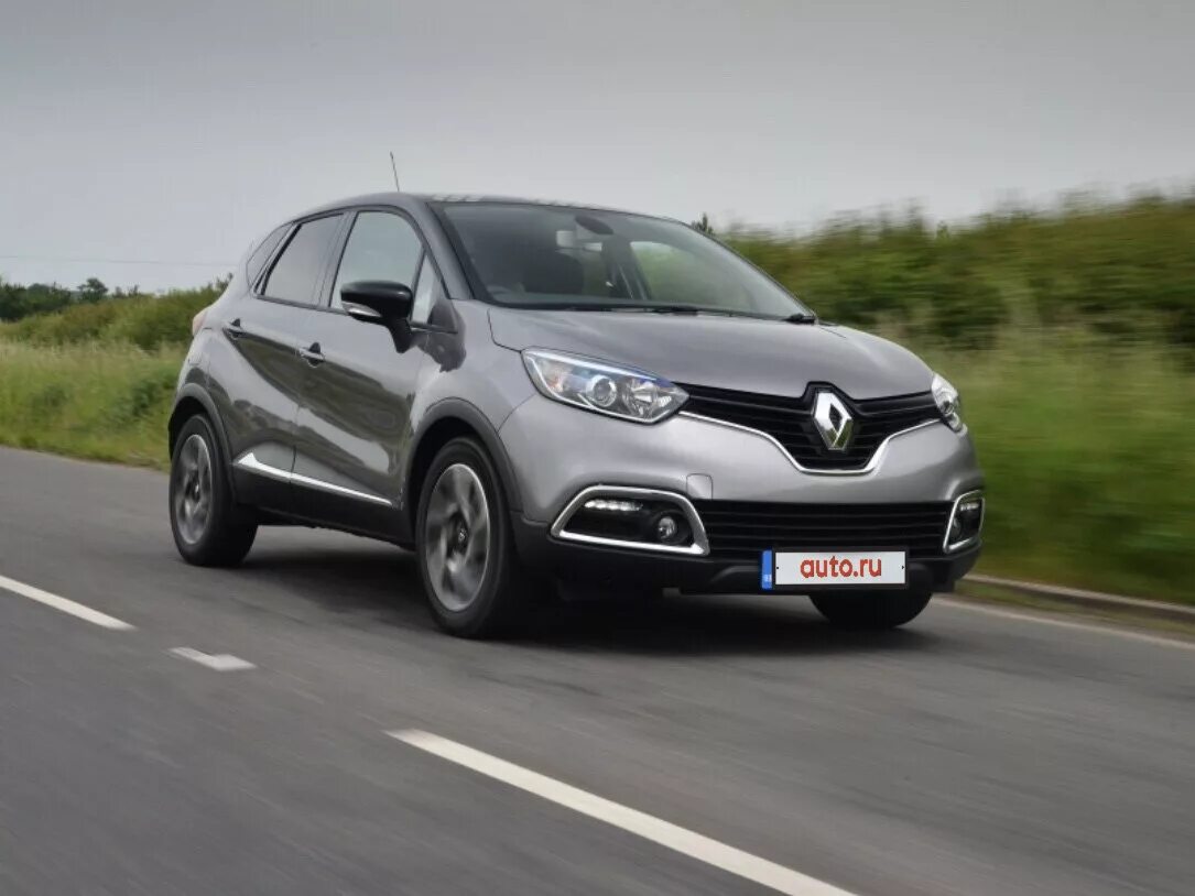 Рено фото цены характеристики Купить б/у Renault Kaptur I 2.0 AT (143 л.с.) 4WD бензин автомат в Санкт-Петербу