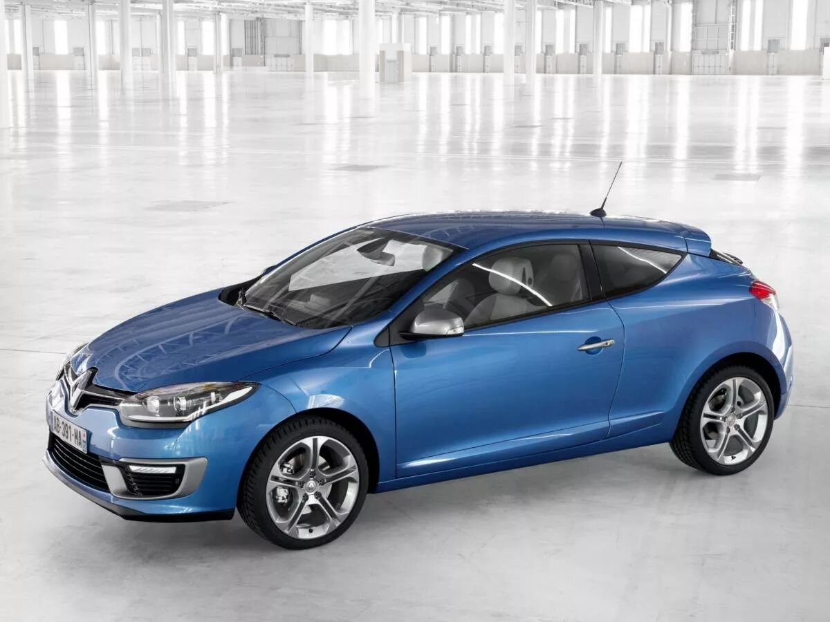 Рено хэтчбек модели фото Каталог автомобилей Renault Megane Megane III Рестайлинг Хэтчбек 3 дв., GT line 