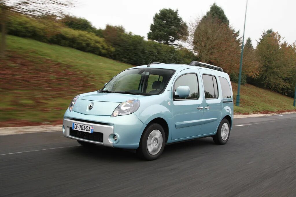 Рено kangoo фото Bien acheter un Renault Kangoo (2008