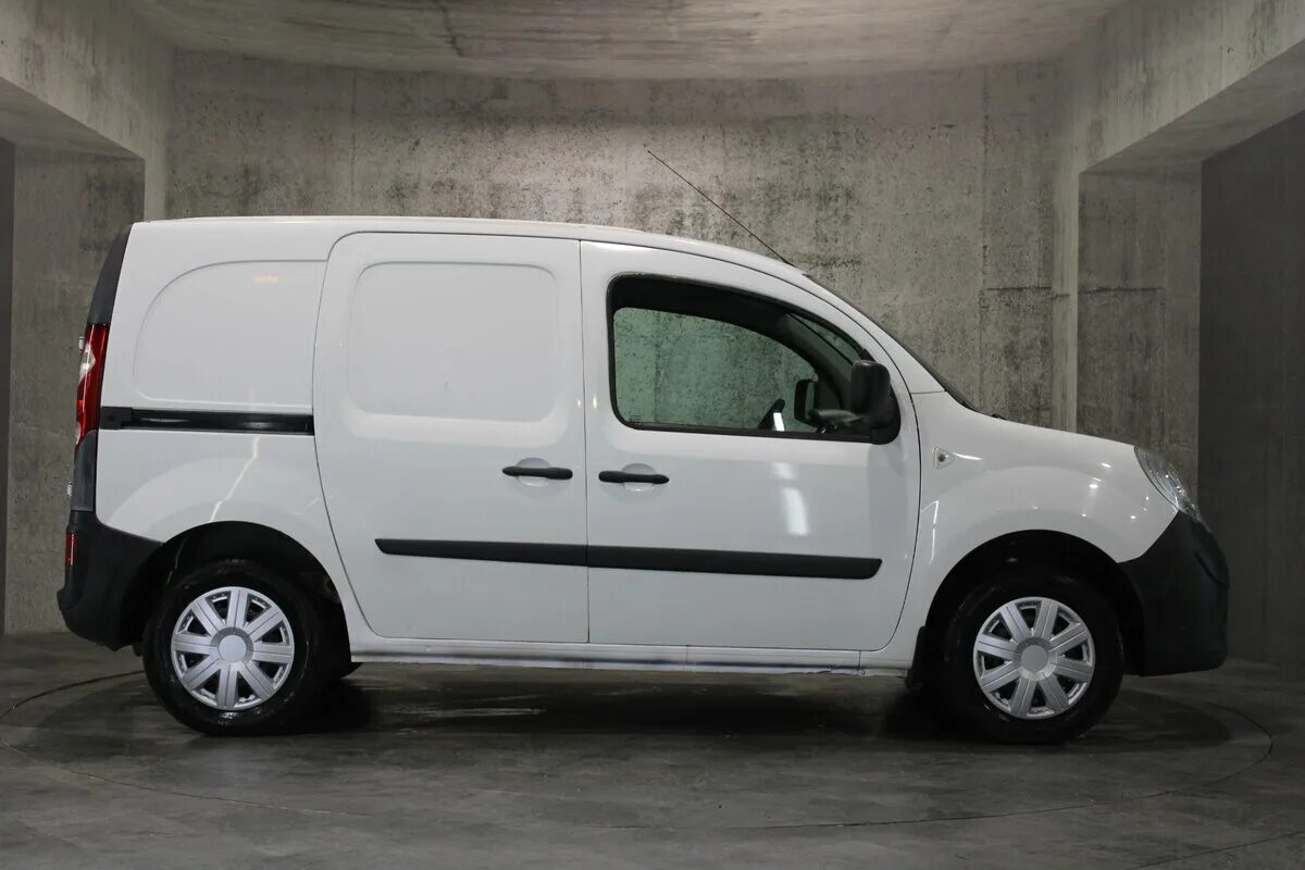 Рено кангу 2 фото Купить б/у Renault Kangoo II 1.6 MT (84 л.с.) бензин механика в Ярославле: белый