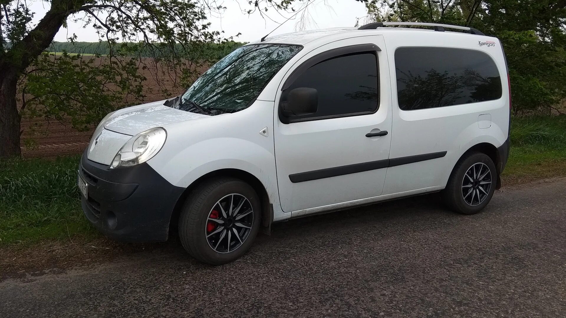 Рено кангу 2 фото Renault Kangoo (2G) 1.5 дизельный 2009 1,5dci 6МКПП на DRIVE2