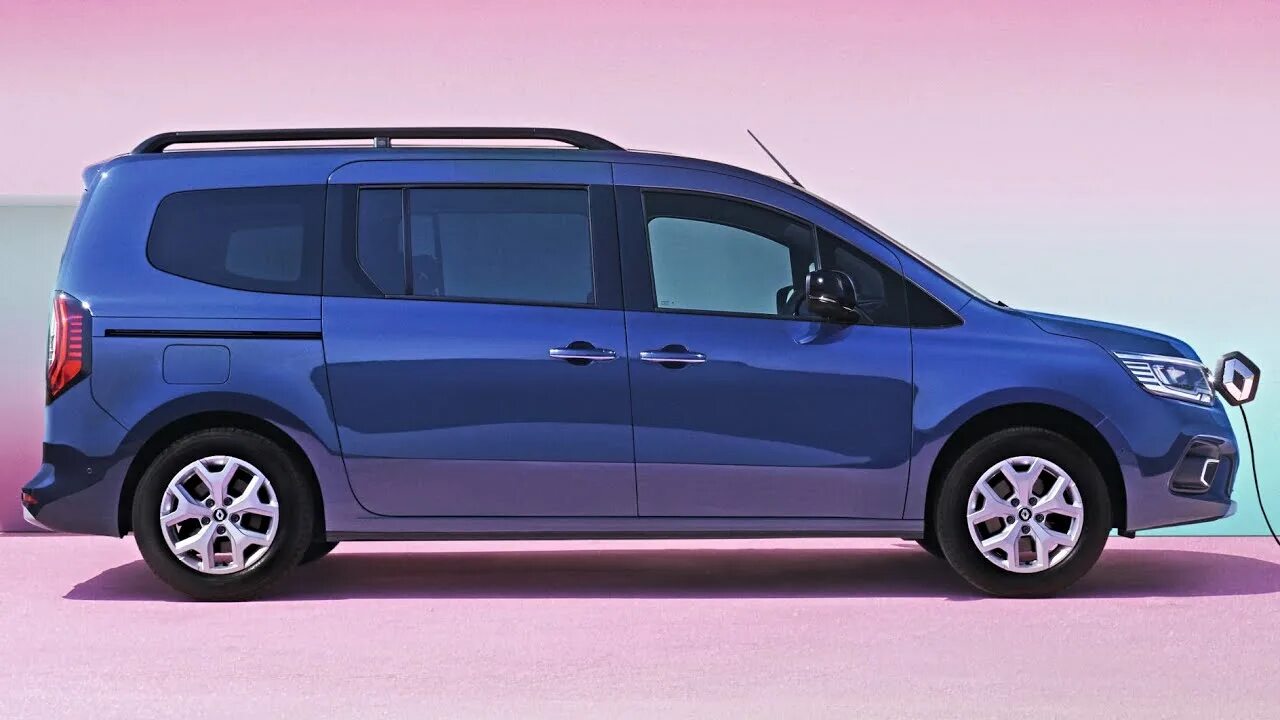 Рено кангу 2024 фото NEW Renault Grand Kangoo 2024 7-SEAT MPV FIRST LOOK, Powertrains & Modularity - 