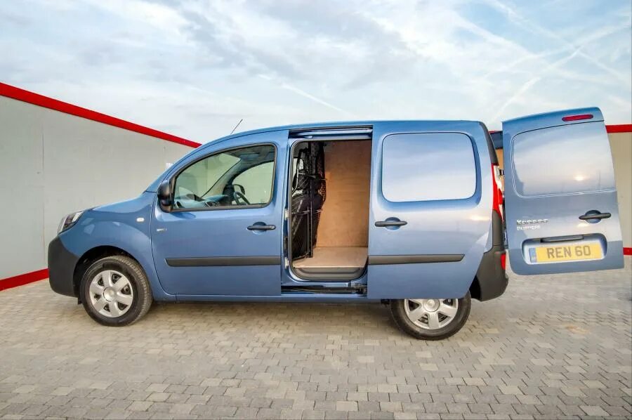 Рено кангу фото Renault Kangoo Van Z.E. 33 2017 года выпуска для рынка Великобритании и Ирландии