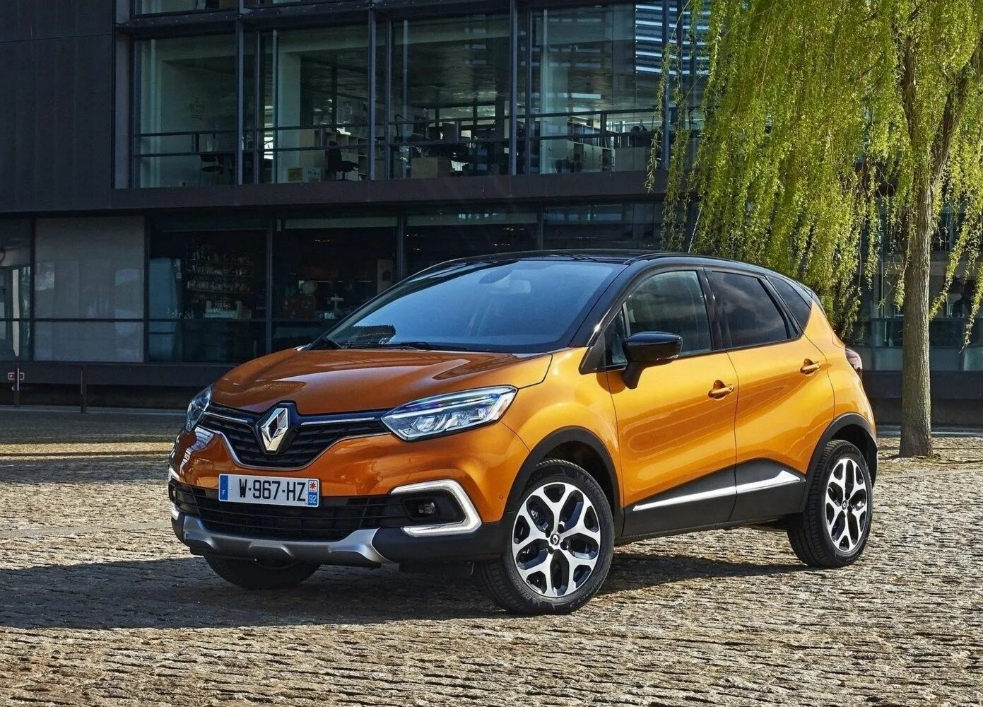 Рено каптур 2018 фото Renault Captur - цены, отзывы, характеристики Captur от Renault