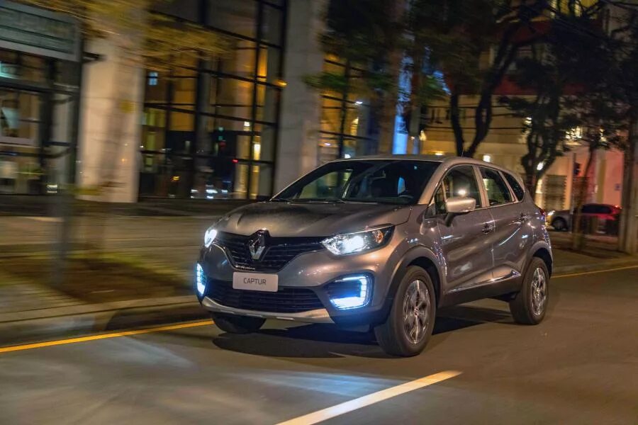 Рено каптур 2018 фото Renault Captur Bose 2018 года выпуска для рынка Латинской Америки. Фото 36. VERc