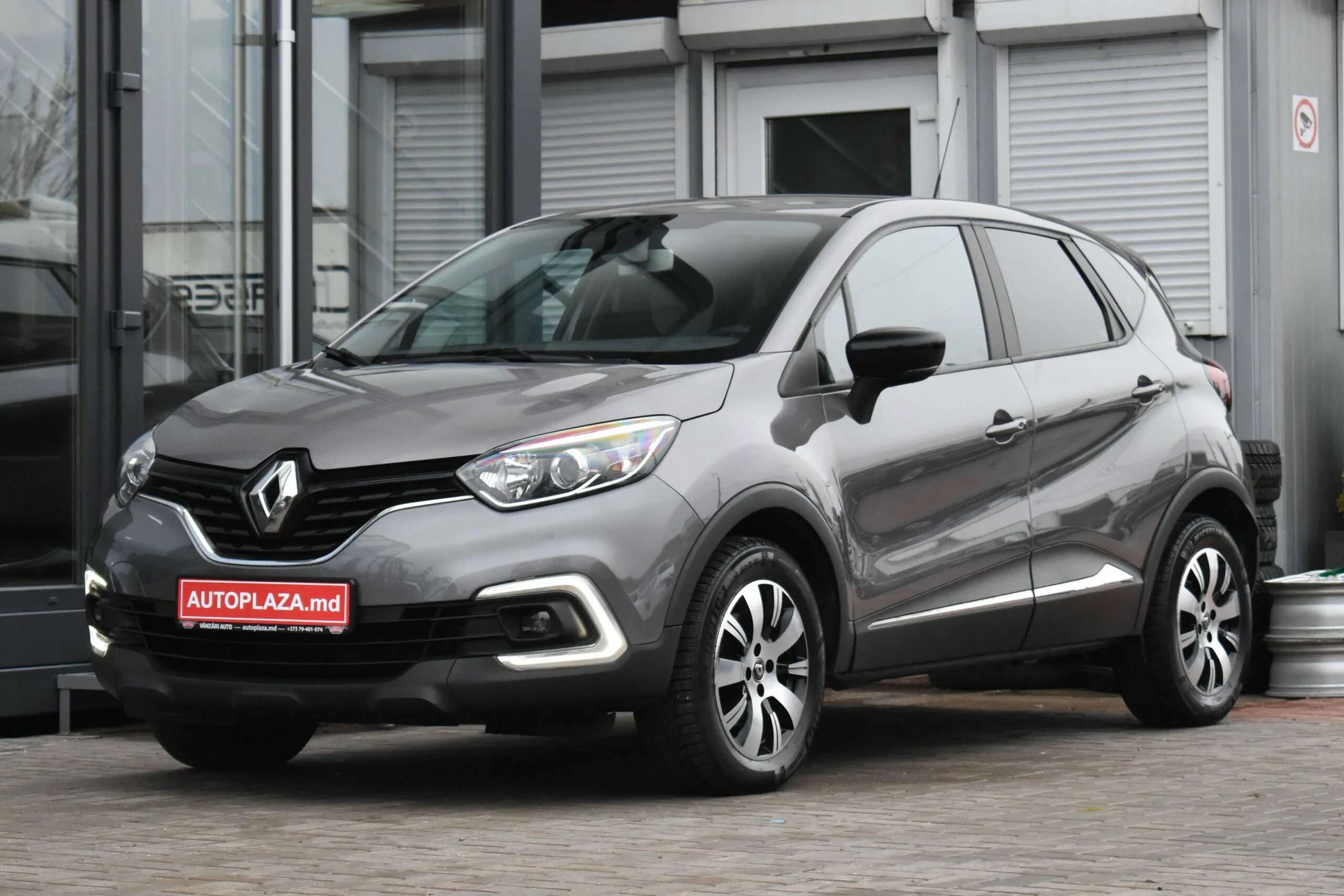 Рено каптур 2019 фото Renault Captur с пробегом с дизельным двигателем купить в Кишиневе - Autoplaza: 