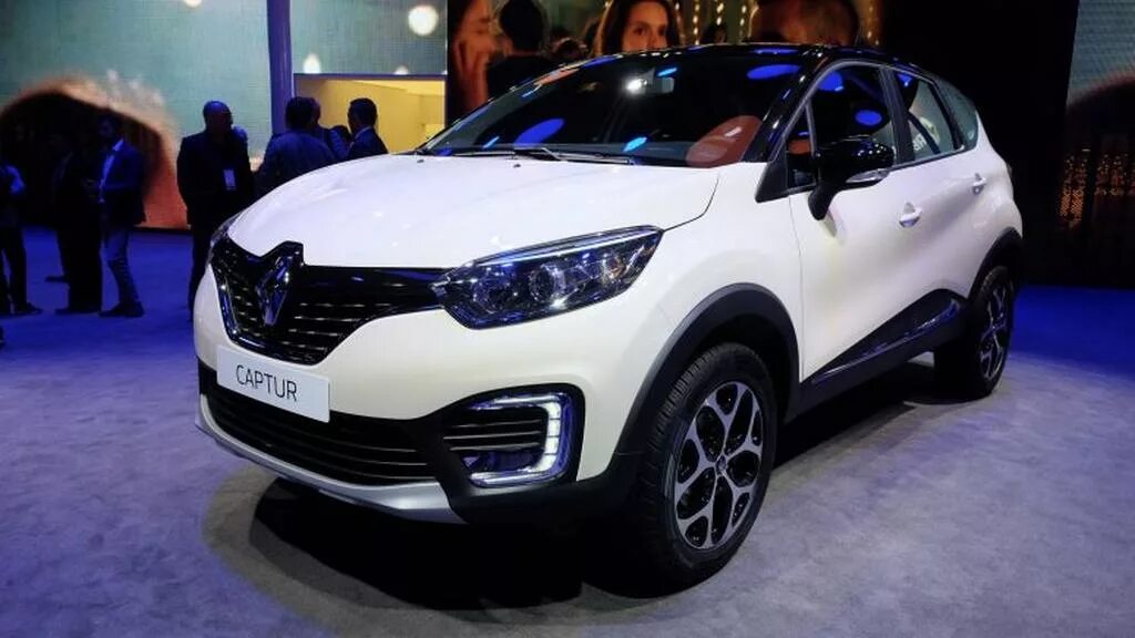 Купить новый Renault Kaptur I Рестайлинг 1.6 MT (114 л.с.) бензин механика в Мыт