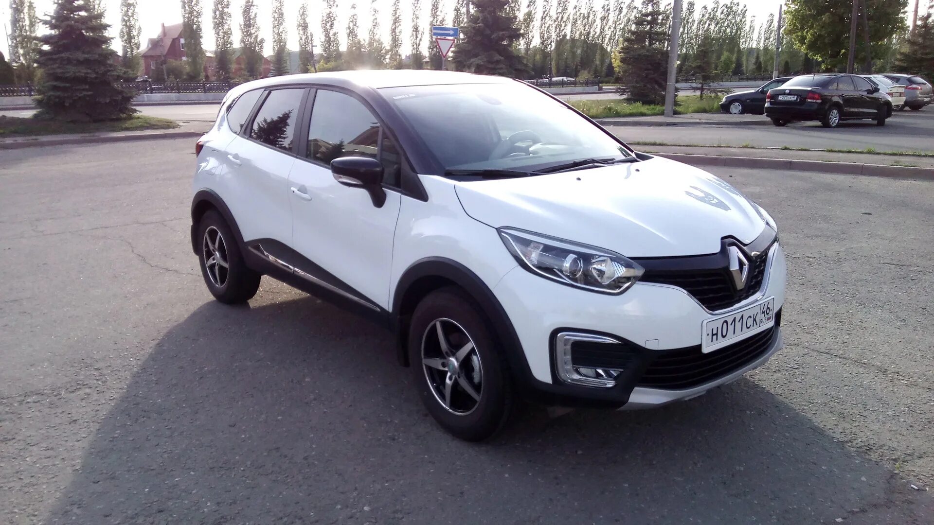 Рено каптур белый фото Банный день и коврики этилвинилацетатные (ЭВА) - Renault Kaptur (2016), 2 л, 201