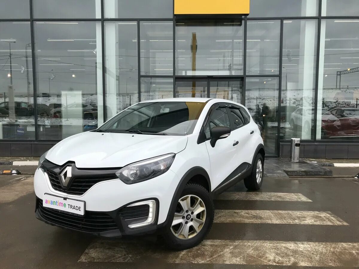 Рено каптур белый фото Купить б/у Renault Kaptur I 1.6 MT (114 л.с.) бензин механика в Москве: белый Ре