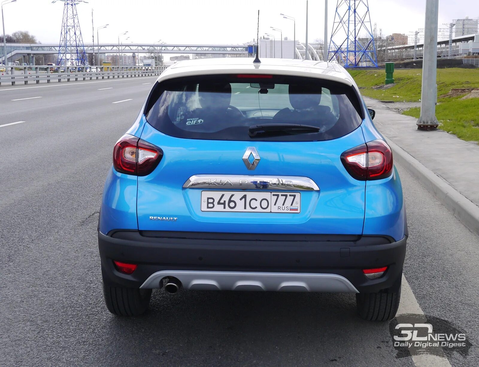 Рено каптур фото сзади Renault Kaptur - француз с российским акцентом / Цифровой автомобиль