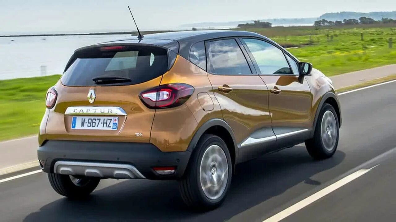 Рено каптур в европе фото Never Seen Before !!! Renault Captur Signature S Nav TCe 120 2017 Review - YouTu