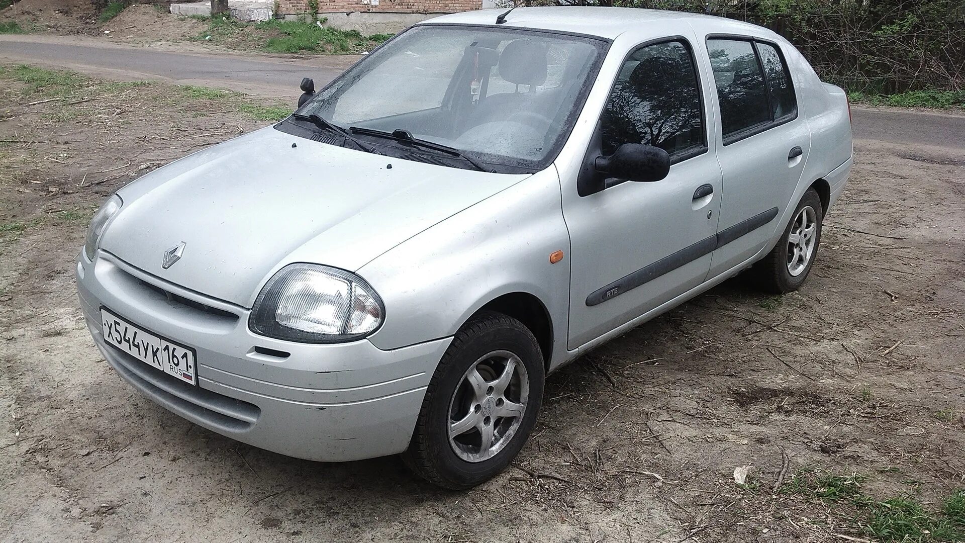 Рено клио симбол фото Renault Clio Symbol 1.4 бензиновый 2001 by PashyH на DRIVE2