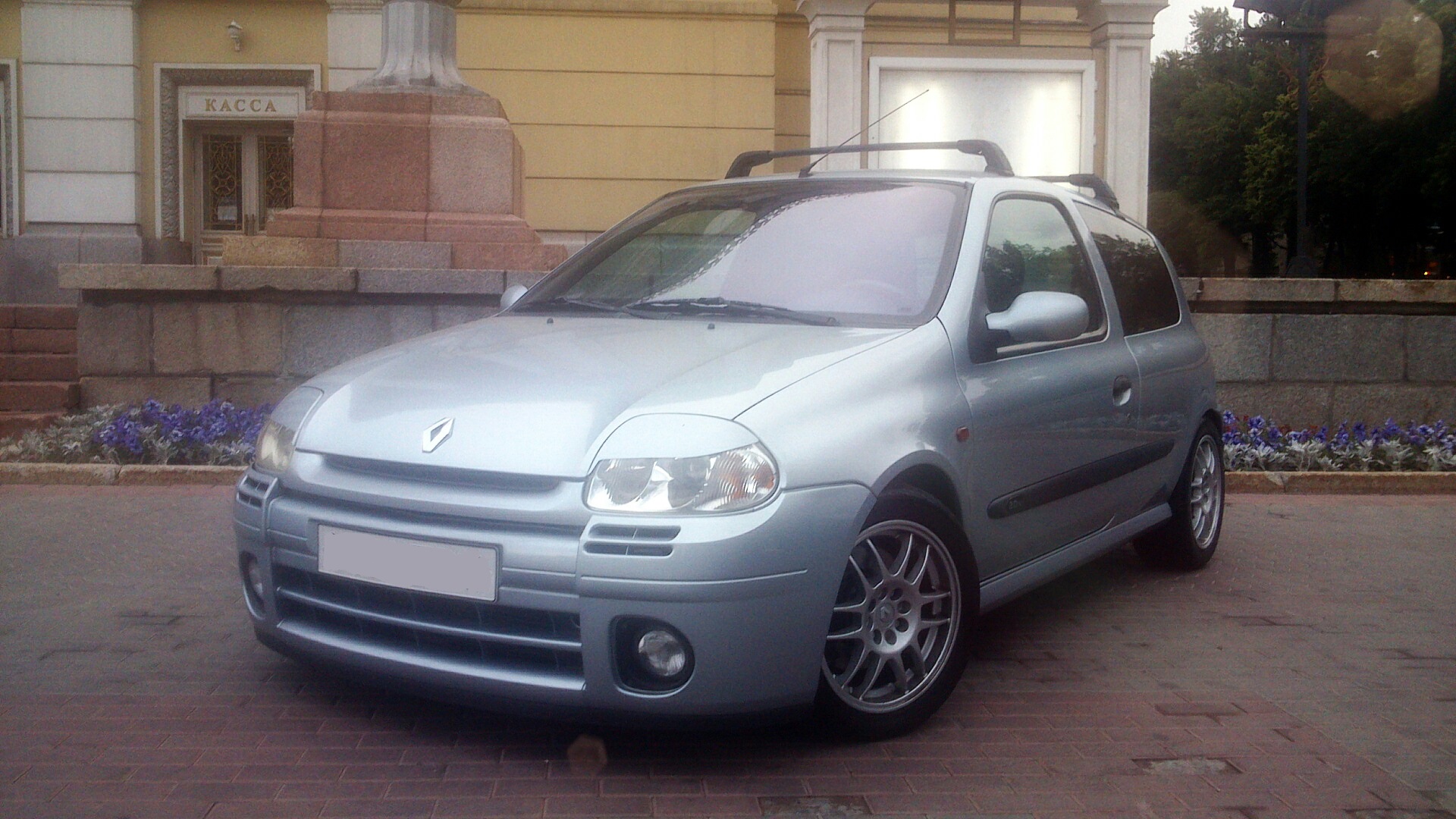 Рено клио тюнинг Renault Clio II Sport 2.0 бензиновый 2001 RS1 на DRIVE2