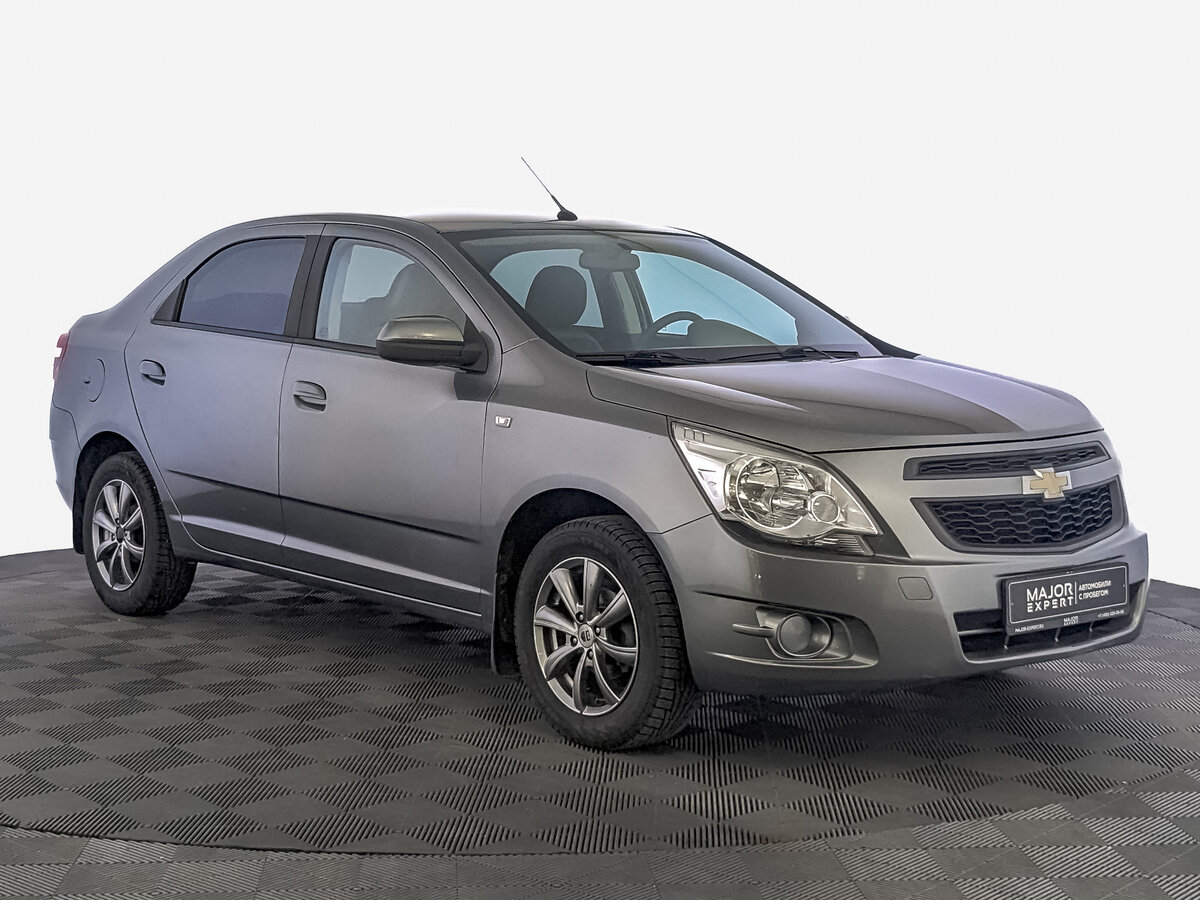 Рено кобальт фото Купить б/у Chevrolet Cobalt II 1.5 MT (105 л.с.) бензин механика в Москве: серый