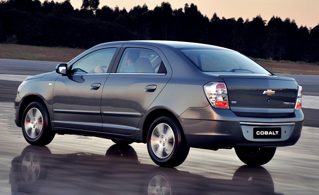 Купить б/у Chevrolet Cobalt II 1.5 MT (105 л.с.) бензин механика в Екатеринбурге