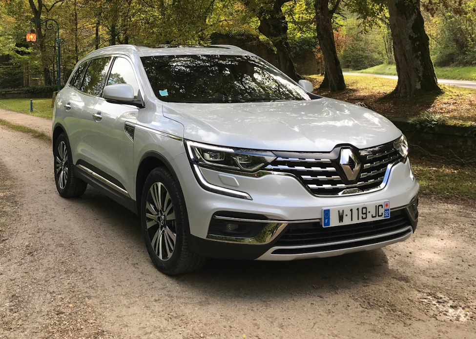 Рено колеос 2 фото Essai Renault Koleos 2 restylé : pour limiter la casse