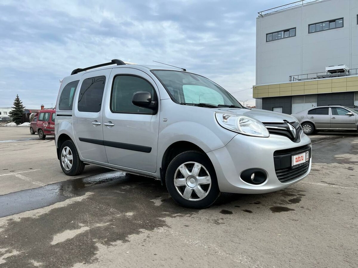 Рено конго фото Купить б/у Renault Kangoo II Рестайлинг 1.6 MT (102 л.с.) бензин механика в Серп