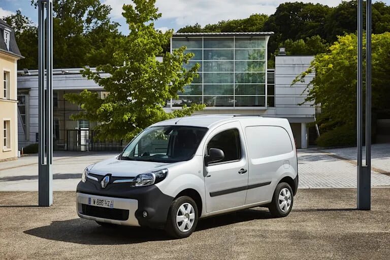 Рено конго фото цена Renault Zoe and Kangoo EVs coming to Oz. but not for regular folk