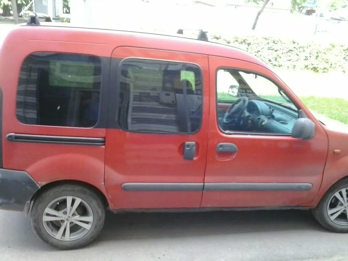 Рено конго фото цена бу Купить б/у Renault Kangoo I 1.4 MT (75 л.с.) бензин механика в Кузнецке: красный