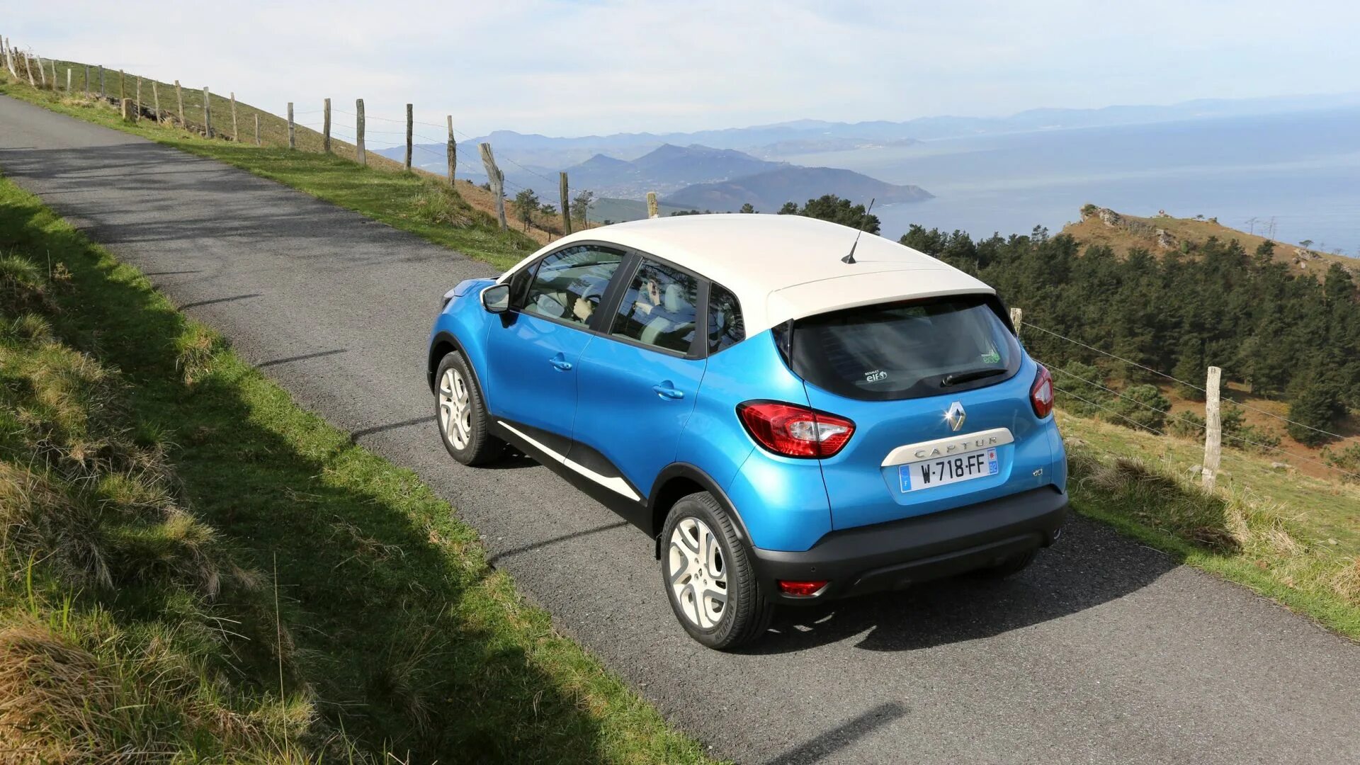 Рено коптер фото Prova Renault Captur