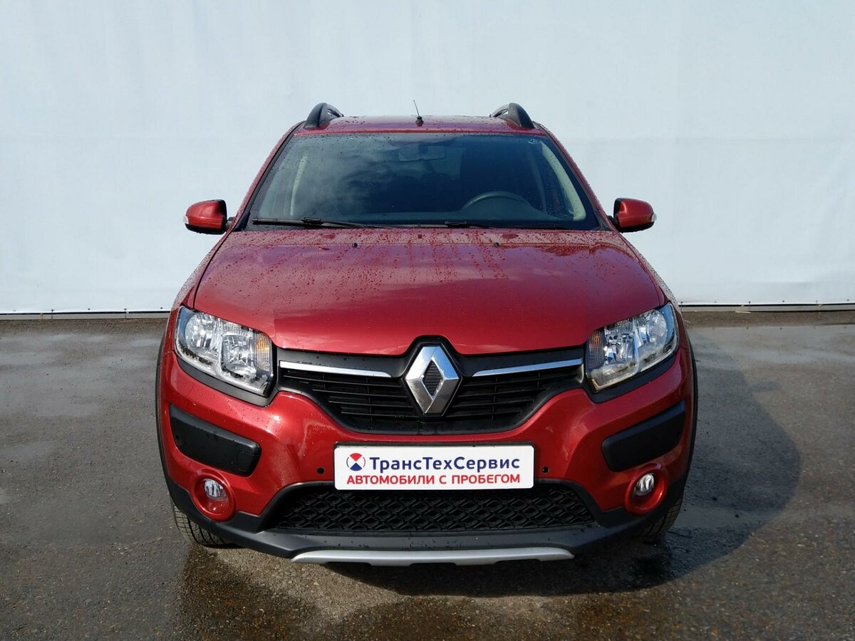 Рено красное фото Купить б/у Renault Sandero II Stepway 1.6 MT (82 л.с.) бензин механика в Уфе: кр