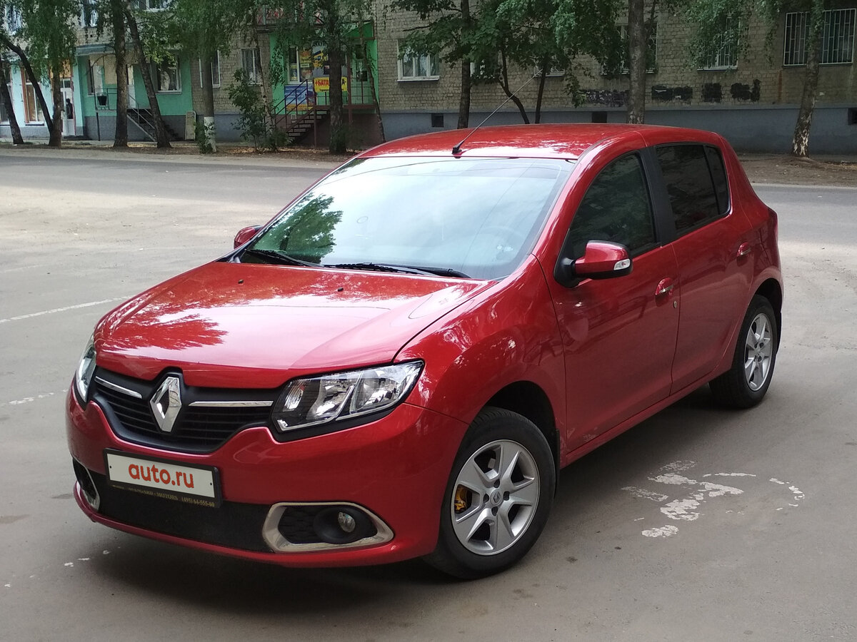 Рено красное фото Купить б/у Renault Sandero II 1.6 MT (82 л.с.) бензин механика в Балашове: красн