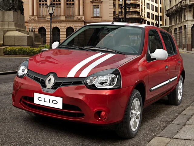 Рено красное фото Премьера Renault Clio Mercosur в Сан-Паулу - Major Auto - Новости