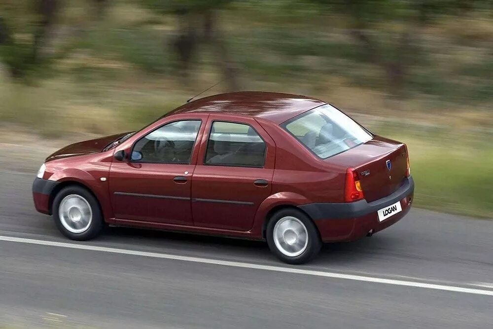 Рено лада фото Пять досадных проблем Renault Logan первого поколения - Российская газета