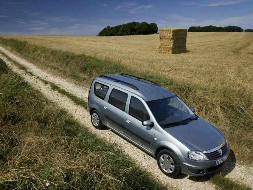 Рено лада ларгус фото Dacia Logan MCV в сельской местности - Лада Ларгус клуб